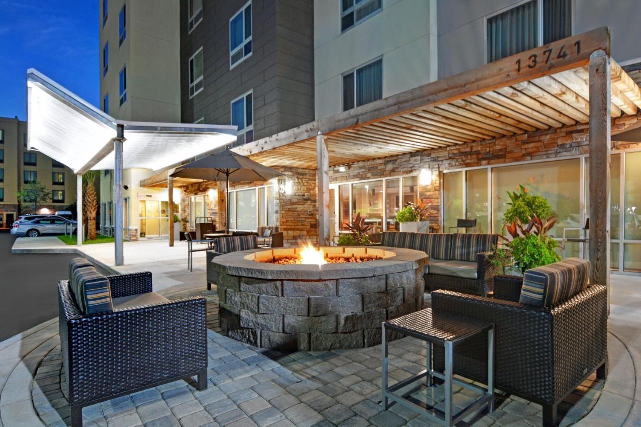 Towneplace Suites By Marriott Jacksonville East Exterior photo