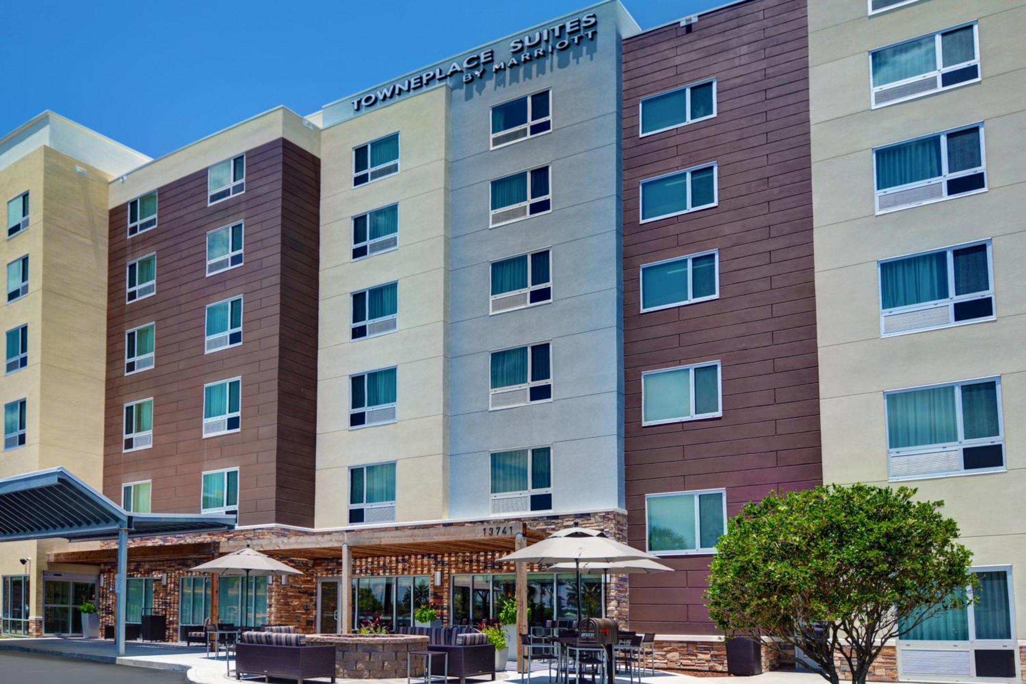 Towneplace Suites By Marriott Jacksonville East Exterior photo